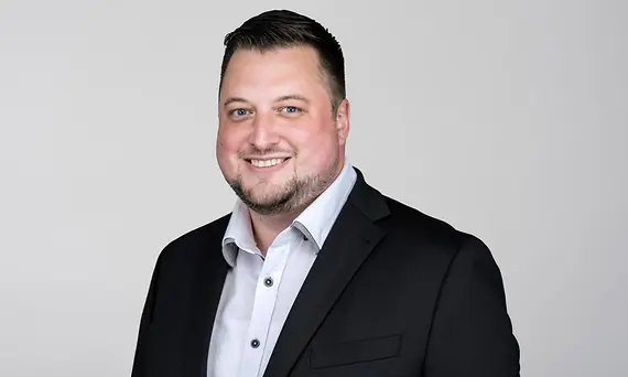 Mike Steven Wolf­gang Neuge­bauer