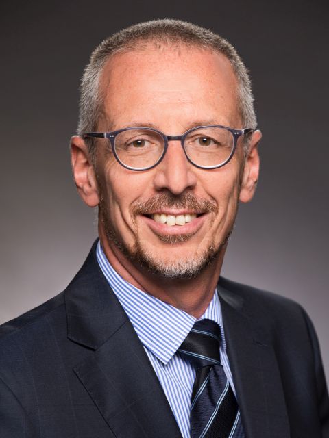Peter Sepsei