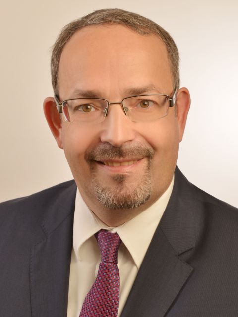 Robert Schmid
