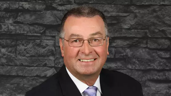 Jörg Kneer