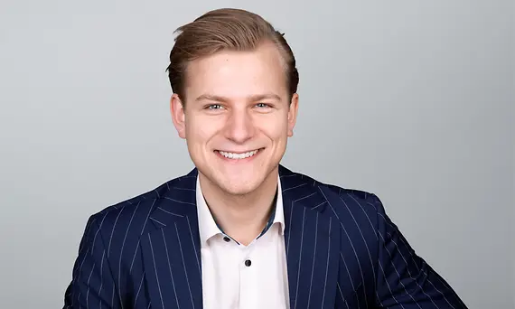 Tim Stadt­mann