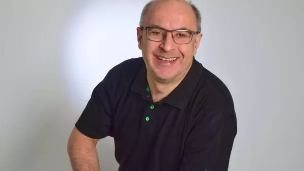 Frank Motzer