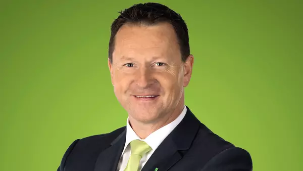 Sven Petzke