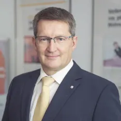 Steffen Lang