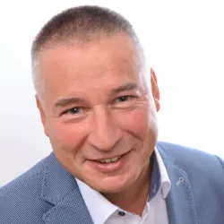 Günter Rothenbücher