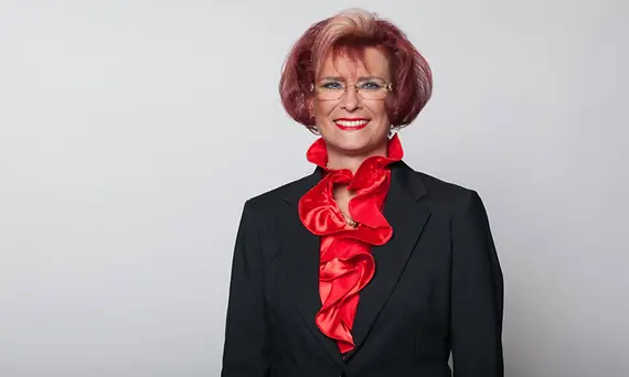 Katja Schröder-Beeck