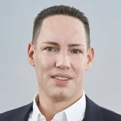 Dennis Schlenker