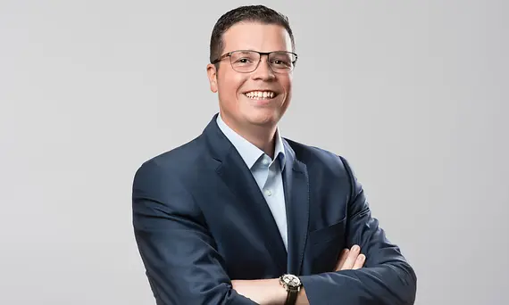 Alex­ander Melidis