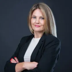Nina Pollok