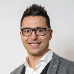 Oliver Schönfelder