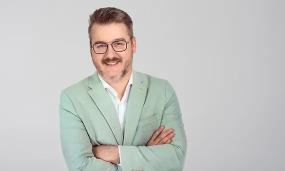 Chris­tian Bayer